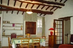 Karakterstenhus i en lille typisk provencalsk landsby - Image 4
