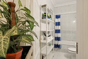 Totally renovated holiday accommodation \"Los Cristianos 2-bed beach property\" - Image 3
