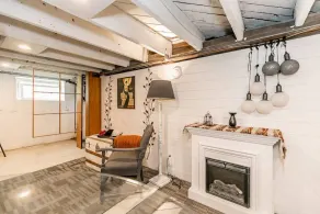 Charming Home, Minutes to Beach, Downtown Meaford - Image 2