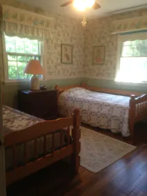 Waterfront Chesapeake Bay Retreat. - Image 3