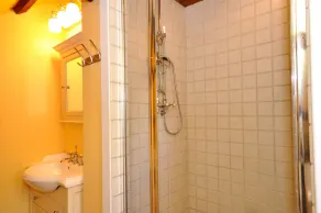 Maravilhosamente restaurado Singe Casa com todos os confortos modernos! - Image 2