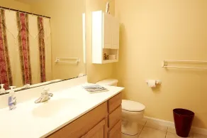  Beach Waves Escape! LOCATION! Convention Center!  Fox Park! Pet Friendly! - Image 3