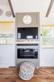 Zion-Day-Trip Ready, Tiny Home, Mountain Views - Image 2