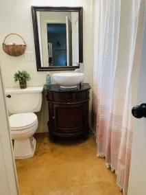 #2 Quaint apartment - Image 2