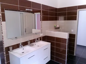 T3 - First floor - With swimming pool - Rated 5 * furnished for tourism - Image 3