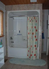 Waterfront Executive-Cottage - Bruce Peninsula - Image 2