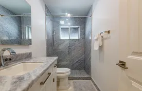 Heated salt water pool,true vacation for meticulous renter. Two miles from beach - Image 5