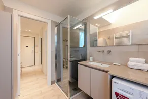 Cozy Apartment with Private Parking In Sestri Levante - Happy Rentals - Image 2