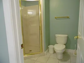 Nouveaux meubles, nouveau décor! Grande unité au 5ème étage! - Image 5