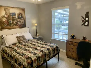Pet friendly 1,150 sqft one story, 3 bedrooms, 2 full bath home - Image 4