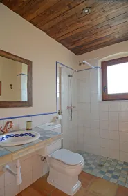 Rustikales Bauernhaus ideal für Familien mit eigenem Pool und großem Garten - Image 5