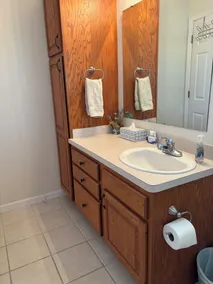 Duplex in the country ten minutes from Frankenmuth-Betty’s Birch Run Road Place. - Image 5