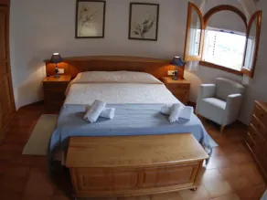 Amazing villa, quiet area yet close to the beach, - Image 3