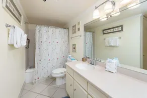 St Simons Island Spacious and Beachfront Condo! - Image 3