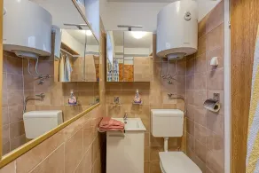 Studio for 2 persons only 200 m from the sea - Image 2