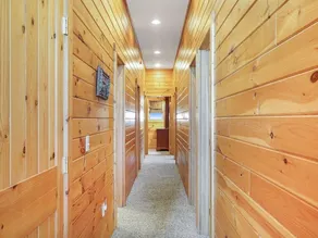 Lakefront Lodge w/ Indoor Hot Tub - Sleeps 19 - Image 5