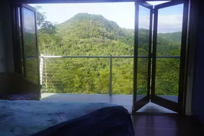 Off grid tranquillity with beautiful views and no other house in sight - Image 5