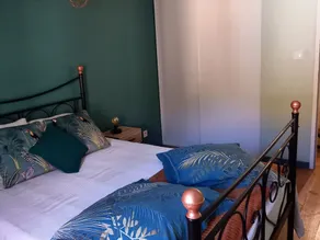 Gîte cosy avec jeux et terrasse à Auzon - Image 4