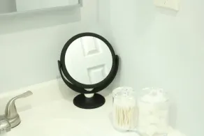 4 bedroom short term rental furnished Apt - Image 3