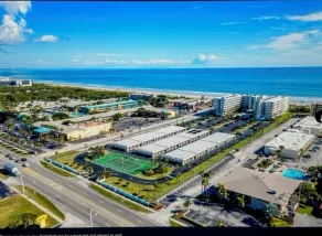 Sandcastles Direct Oceanfront Lovely-2 bedroom Condo-Perfect! - Image 2