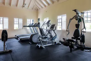 Ocho Rios Beach House at Dax Hall - Image 2