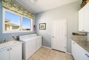 Wapato Point Haus, ebenerdig, 4 Schlafzimmer, 3 Badezimmer, Schlafplätze für 12, nahe Waterfront Park - Image 2