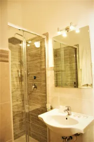 B&B The Tower - Image 3