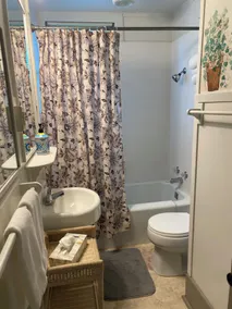 Victorian Cottage - One Block from Monterey Bay- 30-Night Minimum Stay - Image 2