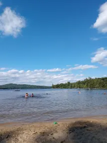 Swim, Kayak,  lawn games. Walk to ice cream. Live Theatre , firepit smores! - Image 4