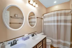 Centipede Ave Home · Beautiful Getaway Vacation Home In Tucson! - Image 3