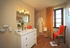 Charmante maison, klima, piscine chauffée, jardin de 9500 m2, vue exep - Image 3