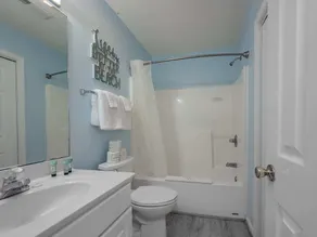 Sea Pond Villa Unit 3 ~ 2BR / 2. 5BA Condo - Image 3