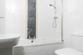 * Ny fastighet * 2BR Hem vid stranden med söderläge uteplats och havsutsikt - Image 3