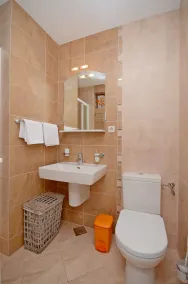 House Lara - Image 4