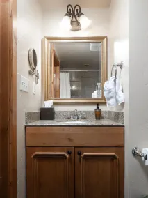 Zermatt Villa 1082 - 3 Bedroom 3 Bath Full Kitchen - Image 3