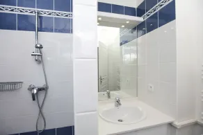 LUKSUS VILLA, COTE D' AZUR,LES ISSAMBRES / STE MAXIME - Image 2