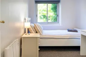 Cosy Modern Oxford Apartment - Image 3