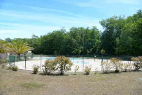 3-Schlafzimmer-Haus mit Pool nahe dem Strand - Image 2