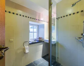 Elegant Apartment in Aywaille near Forest - Image 3