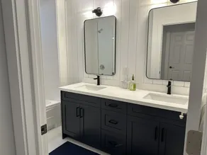 BRAND NEW Designer Cottage/Chalet in Blue Mountain - Image 3
