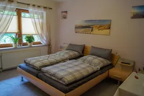 Apartamento com terraço em uma área residencial tranquila para até 6 pessoas - Image 5