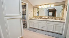 20 Lassen Lane-Sunriver, Oregon: Hot Tub, BBQ, WiFi, SHARC Aquatics, Tubing Hill, Mt. Bachelor, Golf, Deschutes River, Tennis, Bike Paths - Image 5