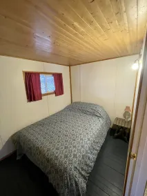 Beautiful all-season cabin in a peaceful, phenomenal location at a great price - Image 5
