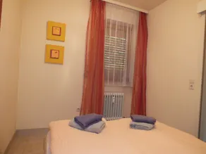 Lovely, quiet 4-star apartment for two - close to village and lake - Wi-Fi - Image 4