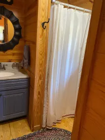 Quaint cabin in foothills of the Ozarks - quick access to Fayetteville and NWA!  - Image 4
