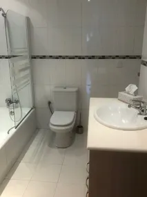 Großer privater Pool, kostenloses WiFi, ruhiger und privater Bereich, ideale Lage - Image 4
