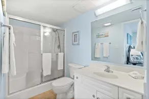 Bright and cheery oceanfront 4-bedroom condo | Blue Water Keyes - 1207 - Image 5