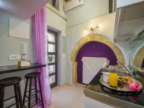 Snug Apartment in Kournas With Balcony/terrace - Image 5