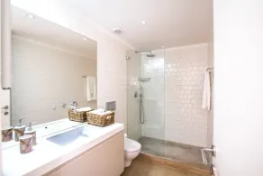 Portugal Active Atlantic Lodge -SEA VIEW -Premium - Image 4