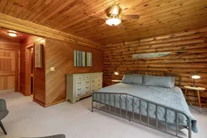 Shimmering River Retreat - Image 5